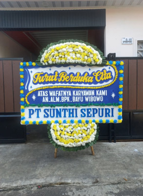 Papan Bunga Duka di Sekanak Raya